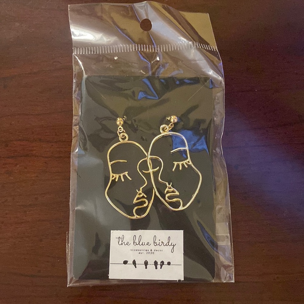 Gold earrings